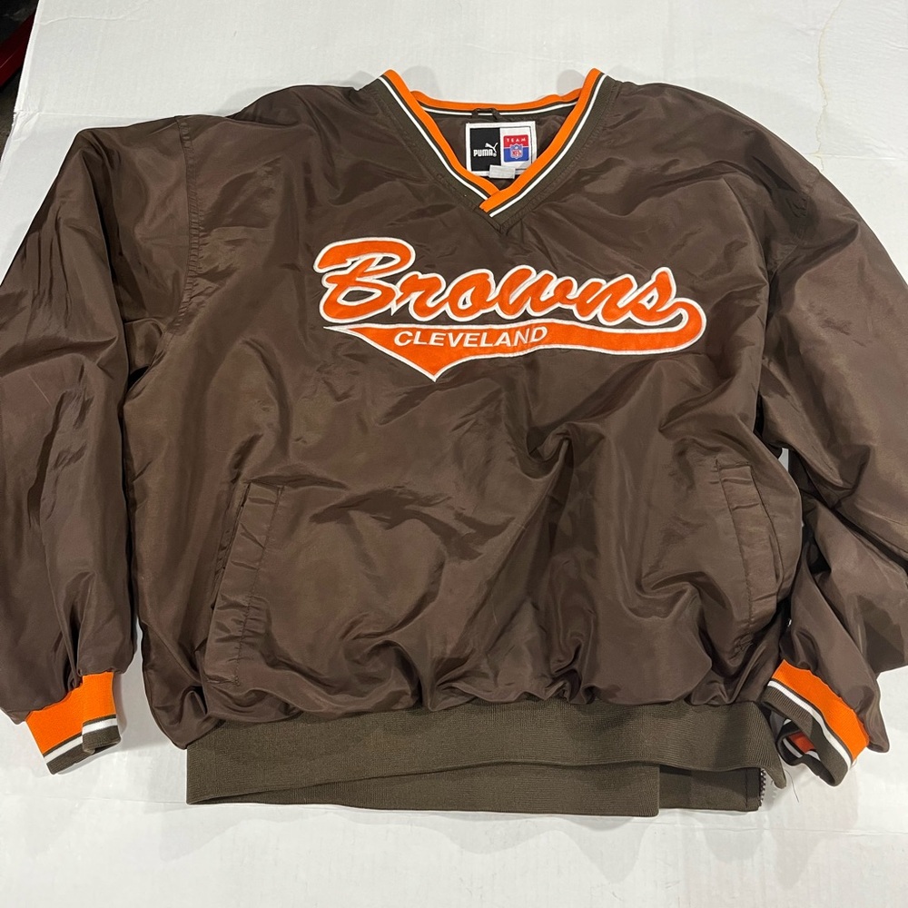 VINTAGE CLEVELAND BROWNS PUMA PULLOVER JACKET